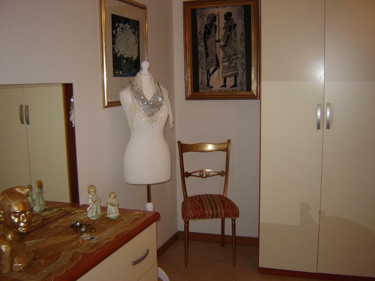 Casa Del Sole Appartamento N° 2 White And Gold Room ガヴァルド エクステリア 写真