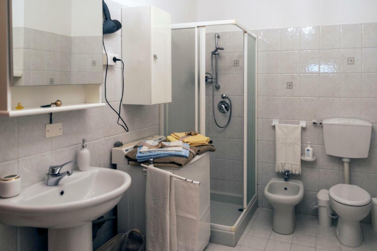 Casa Del Sole Appartamento N° 2 White And Gold Room ガヴァルド エクステリア 写真